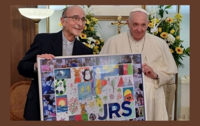 Pape avec la communauté jésuite de Grèce 4